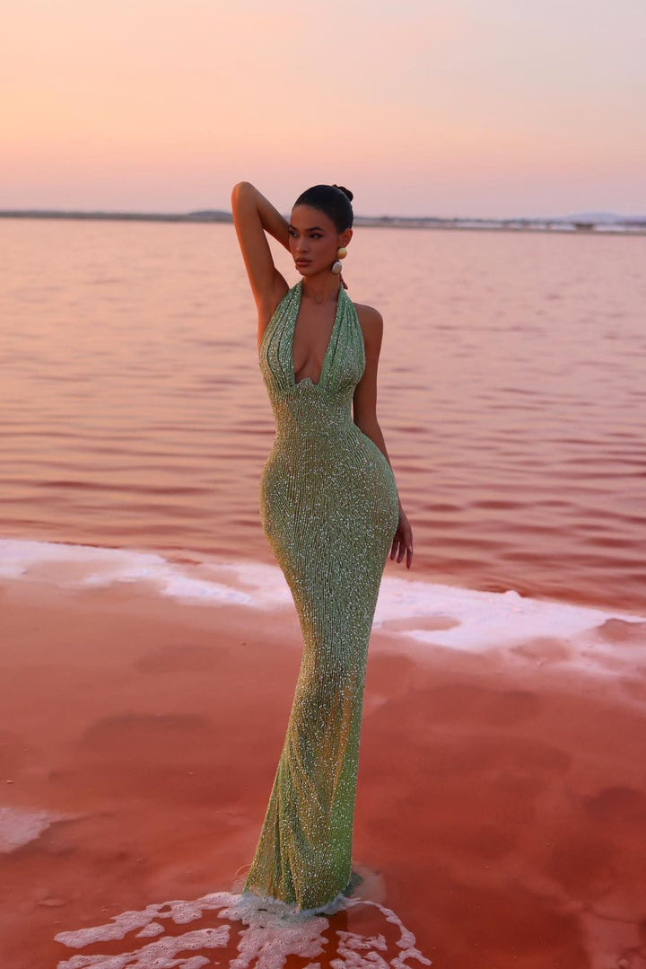 Zaira Butler Parıltılı V Yaka Yeşil Gece Elbisesi