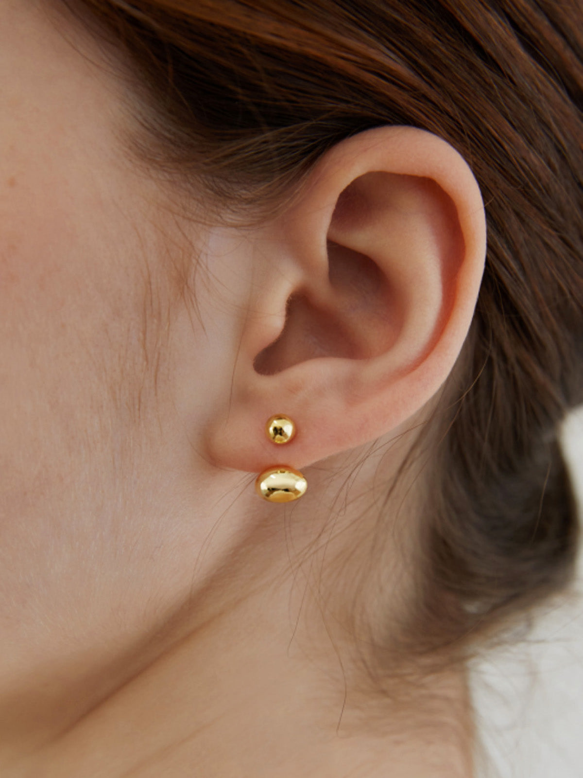 Oval Fasulye Stud Küpeleri 18k Altın Kaplama
