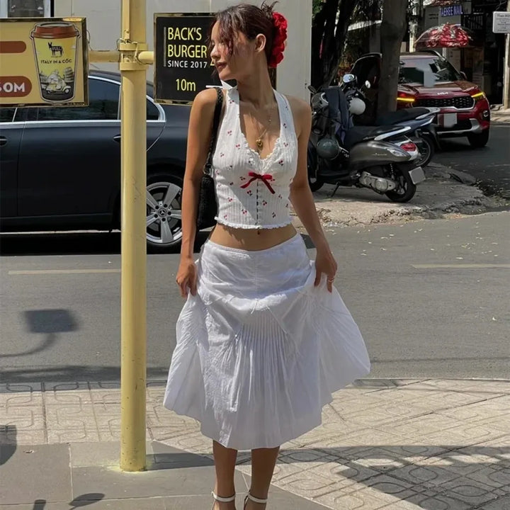 Kirazlı Boyundan Geçmeli Bluz